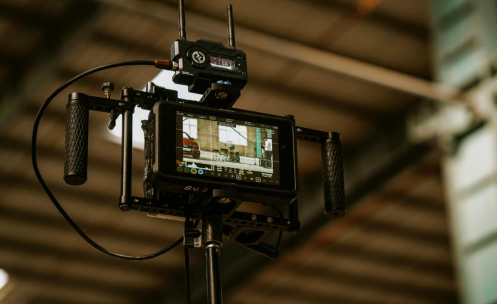 Professionelle Videobearbeitung — Kursbeispiel bei Jenovaxora